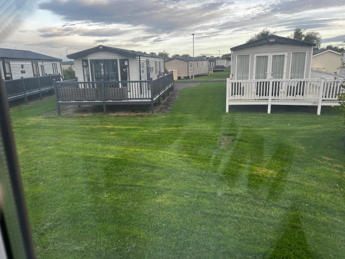 33 Millennium Gardens * Whitley Bay